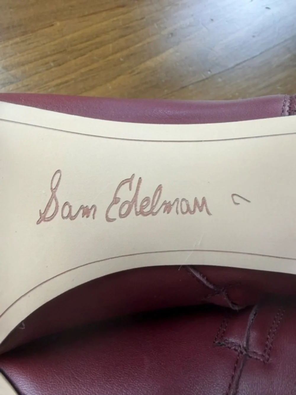 Sam Edelman Kinzey Burgundy Leather Pointed Toe Kitten Heel Booties Size 7M